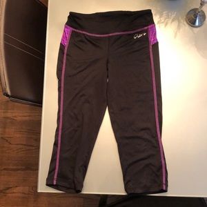 Aeropostale Stretch Leggings Cropped